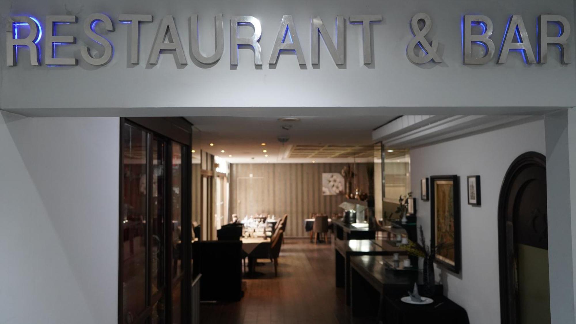 Hotel Toubkal Casablanca Exterior foto